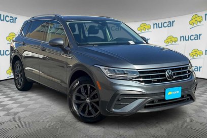 Used 2022 Volkswagen Tiguan SE
