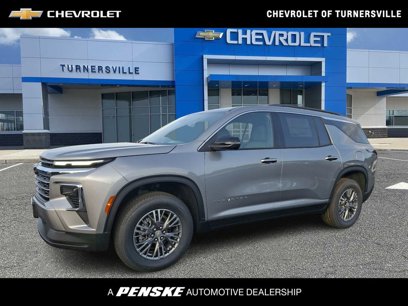 New 2025 Chevrolet Traverse LT
