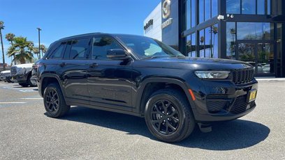 Used 2024 Jeep Grand Cherokee Altitude