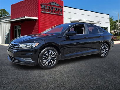 Used 2019 Volkswagen Jetta SE w/ Cold Weather Package