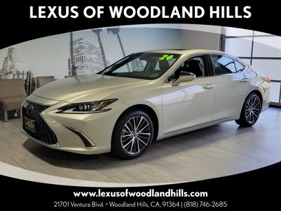 Certified 2024 Lexus ES 350 w/ Premium Package