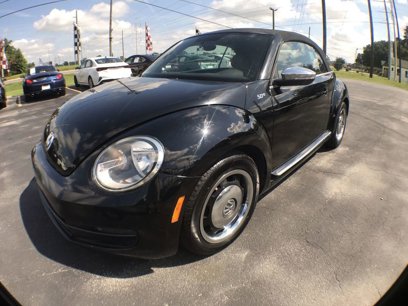 Used 2013 Volkswagen Beetle 2.5