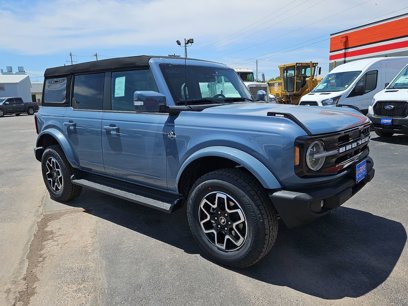 New 2025 Ford Bronco Outer Banks