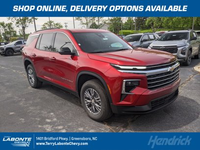 New 2025 Chevrolet Traverse LT w/ Driver Confidence Package