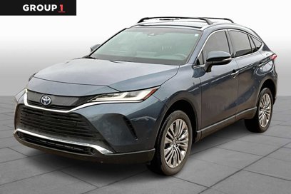 Used 2022 Toyota Venza XLE