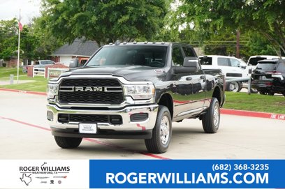 Used 2024 RAM 2500 Tradesman w/ Chrome Appearance Group