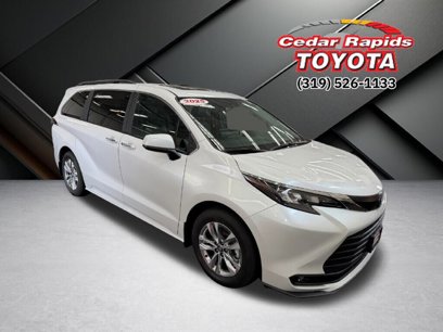 Certified 2025 Toyota Sienna XLE
