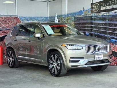 Used 2021 Volvo XC90 T8 Inscription w/ Advanced Package