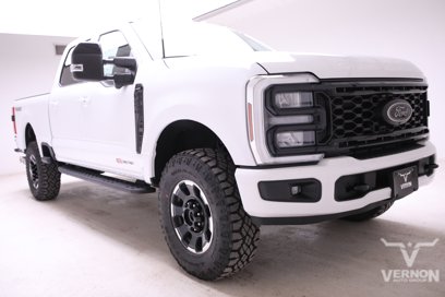 New 2025 Ford F250 Lariat