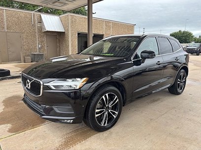 Used 2018 Volvo XC60 T6 Momentum w/ Advanced Package