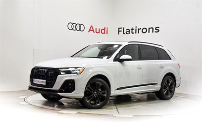 New 2025 Audi Q7 3.0T Premium Plus
