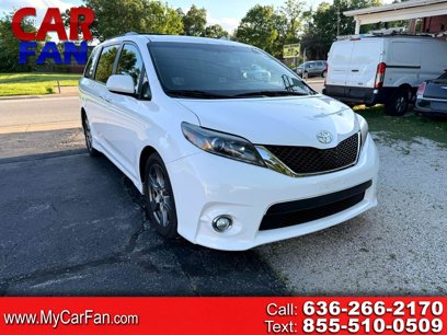 Used 2017 Toyota Sienna SE