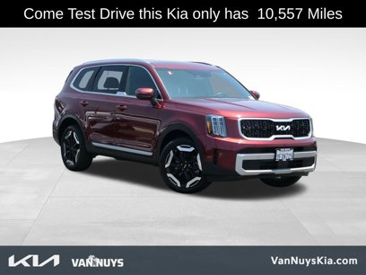 Used 2023 Kia Telluride EX w/ EX Captain's Chair Package