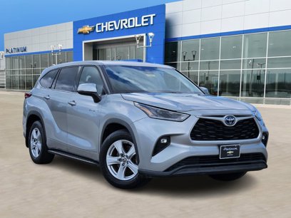 Used 2021 Toyota Highlander LE