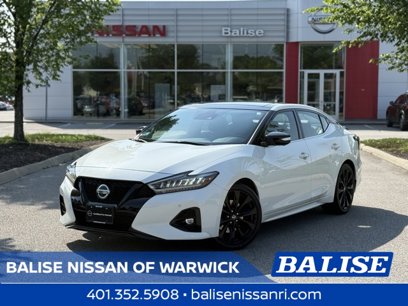 Certified 2022 Nissan Maxima SR w/ Sport Mat Group