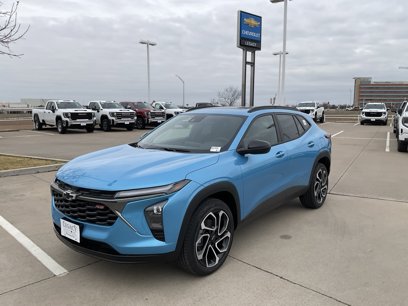 New 2025 Chevrolet Trax RS w/ Sunroof Package