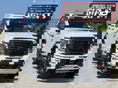 Certified 2024 Nissan Titan PRO-4X w/ Pro-4x Convenience Package
