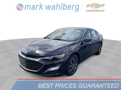 New 2025 Chevrolet Malibu RS w/ LPO, Floor Liner Package