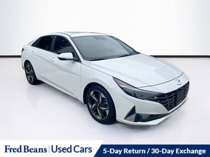 Certified 2022 Hyundai Elantra Limited w/ Cargo Package
