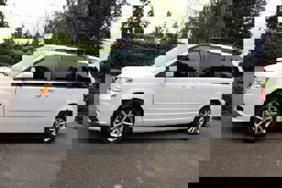 Used 2014 Dodge Grand Caravan SXT