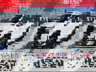 New 2025 Nissan Frontier PRO-4X w/ Pro Premium Package