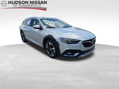 Used 2019 Buick Regal Essence w/ Driver Confidence Package I
