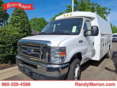 New 2024 Ford E-450 and Econoline 450 Super Duty w/ Power Windows & Locks Group
