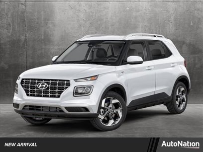 New 2025 Hyundai Venue SEL