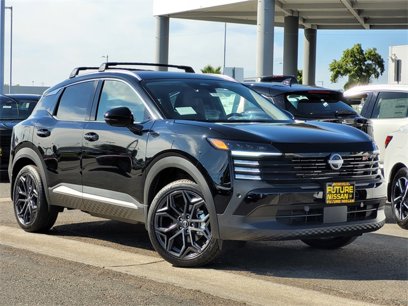 New 2025 Nissan Kicks SR
