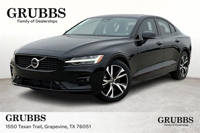 New 2025 Volvo S60 B5 Core w/ Protection Package Premier