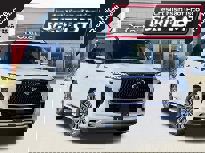 Used 2025 INFINITI QX80 Sensory