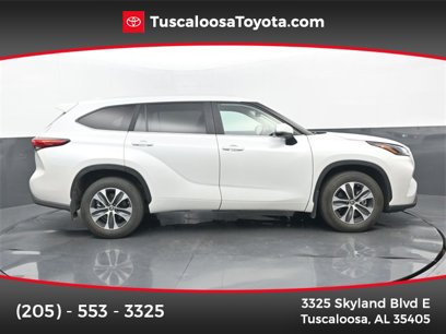 Used 2023 Toyota Highlander XLE