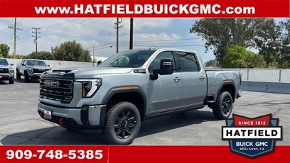 New 2025 GMC Sierra 2500 AT4 w/ AT4 Premium Plus Package