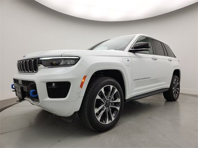 Used 2022 Jeep Grand Cherokee Overland w/ Advanced Protech Group III