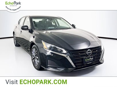 Used 2023 Nissan Altima 2.5 SV