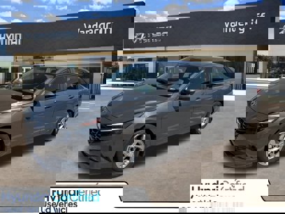 Certified 2023 Hyundai Elantra SE