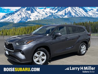 Used 2024 Toyota Highlander LE