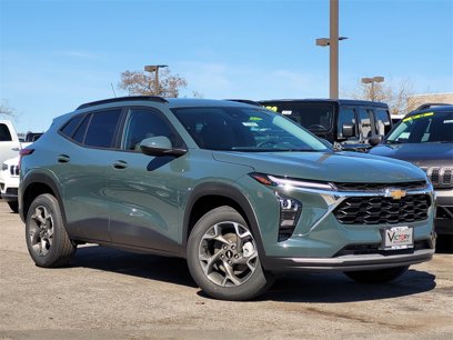 New 2025 Chevrolet Trax LT w/ Driver Confidence Package
