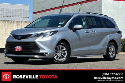 Certified 2023 Toyota Sienna XLE