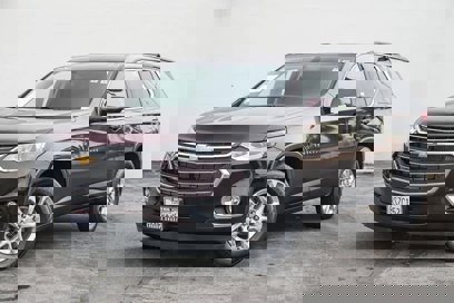 Used 2020 Chevrolet Traverse LT