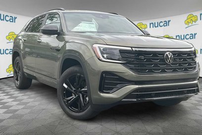New 2025 Volkswagen Atlas Cross Sport SEL R-Line
