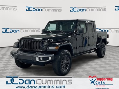 Used 2024 Jeep Gladiator Sport