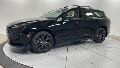 New 2025 Toyota Crown Signia