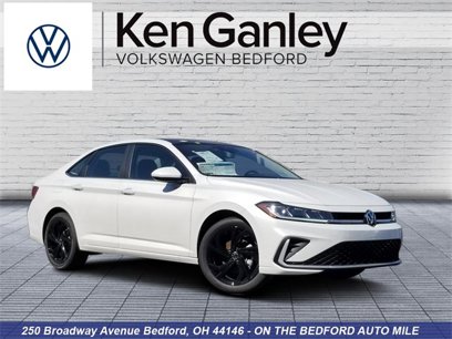New 2025 Volkswagen Jetta SE