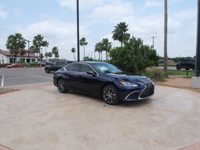 New 2025 Lexus ES 350 w/ Premium Package