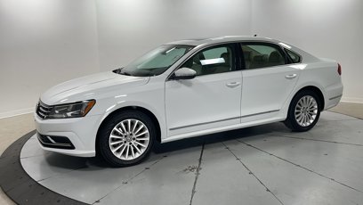 Used 2017 Volkswagen Passat 1.8T SE