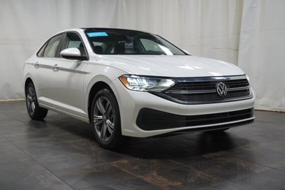 Certified 2023 Volkswagen Jetta SE w/ Panoramic Sunroof Package