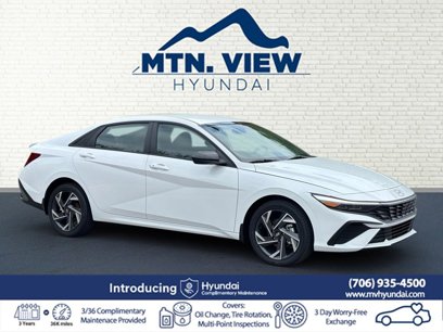 New 2025 Hyundai Elantra SEL
