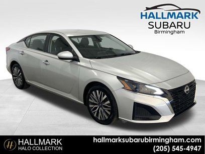 Used 2023 Nissan Altima 2.5 SV