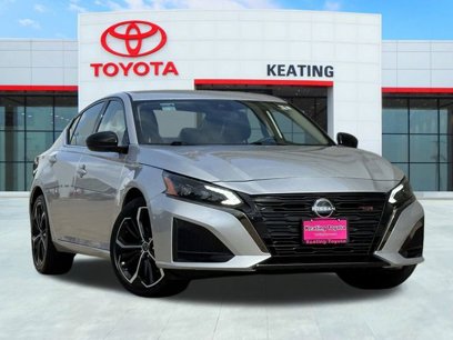 Used 2024 Nissan Altima 2.5 SR